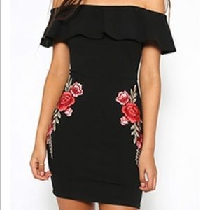 Hello Beautiful | NWT Floral Embroidered Dress